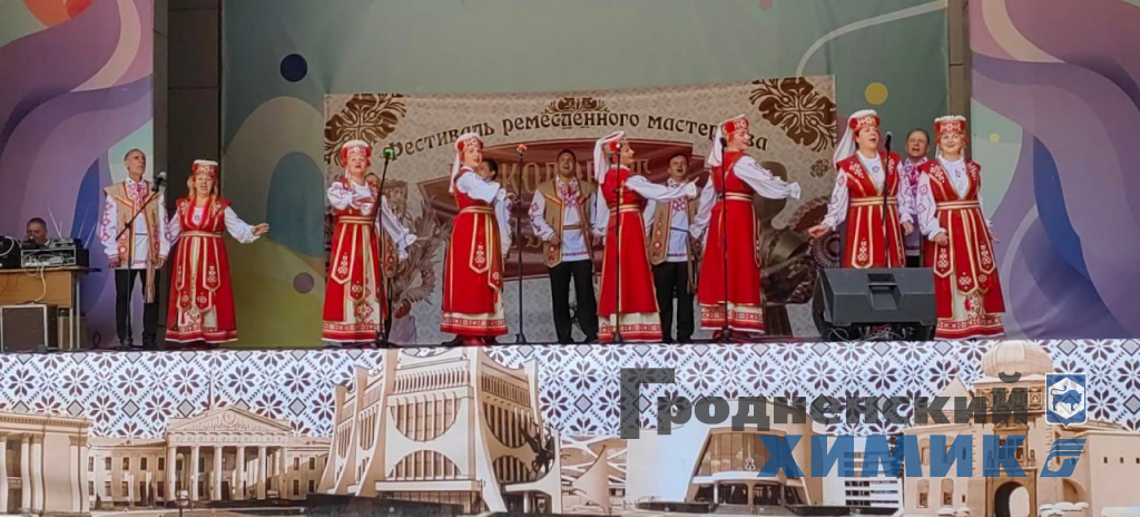 Народный хор «Росница» представил свою концертную программу на День города Гродно